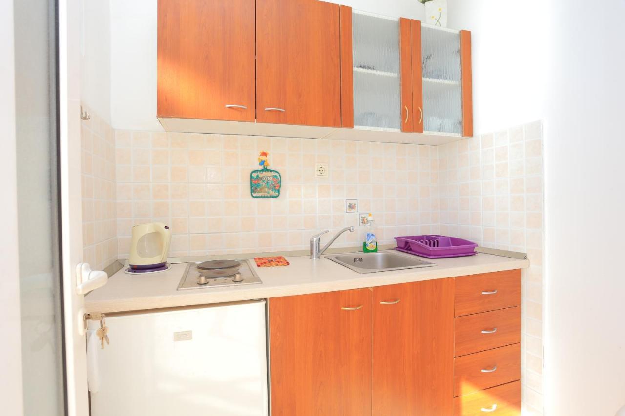Apartments By The Sea Mimice, Omis - 18149 Екстериор снимка