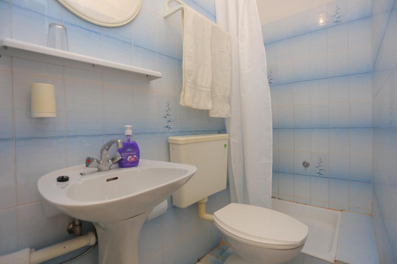 Apartments By The Sea Mimice, Omis - 18149 Екстериор снимка